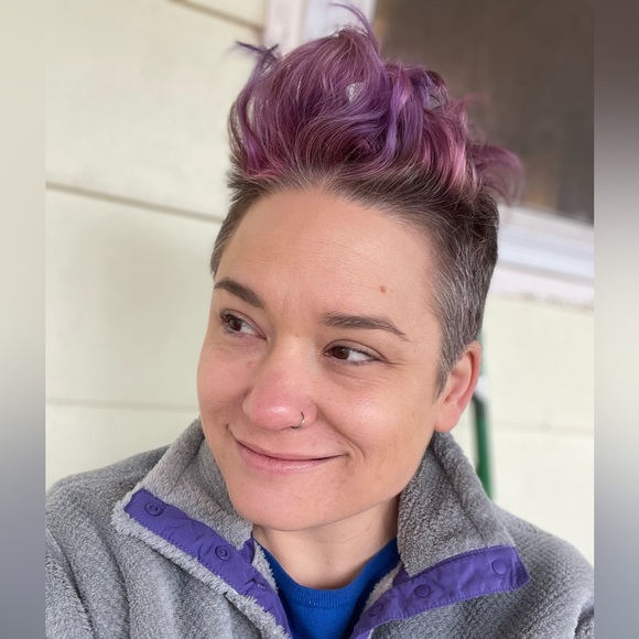 Meet your Posher, Jenna - Picture 1 of 1